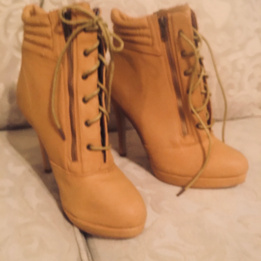 MADDEN GIRLS LEATHER BOOTS